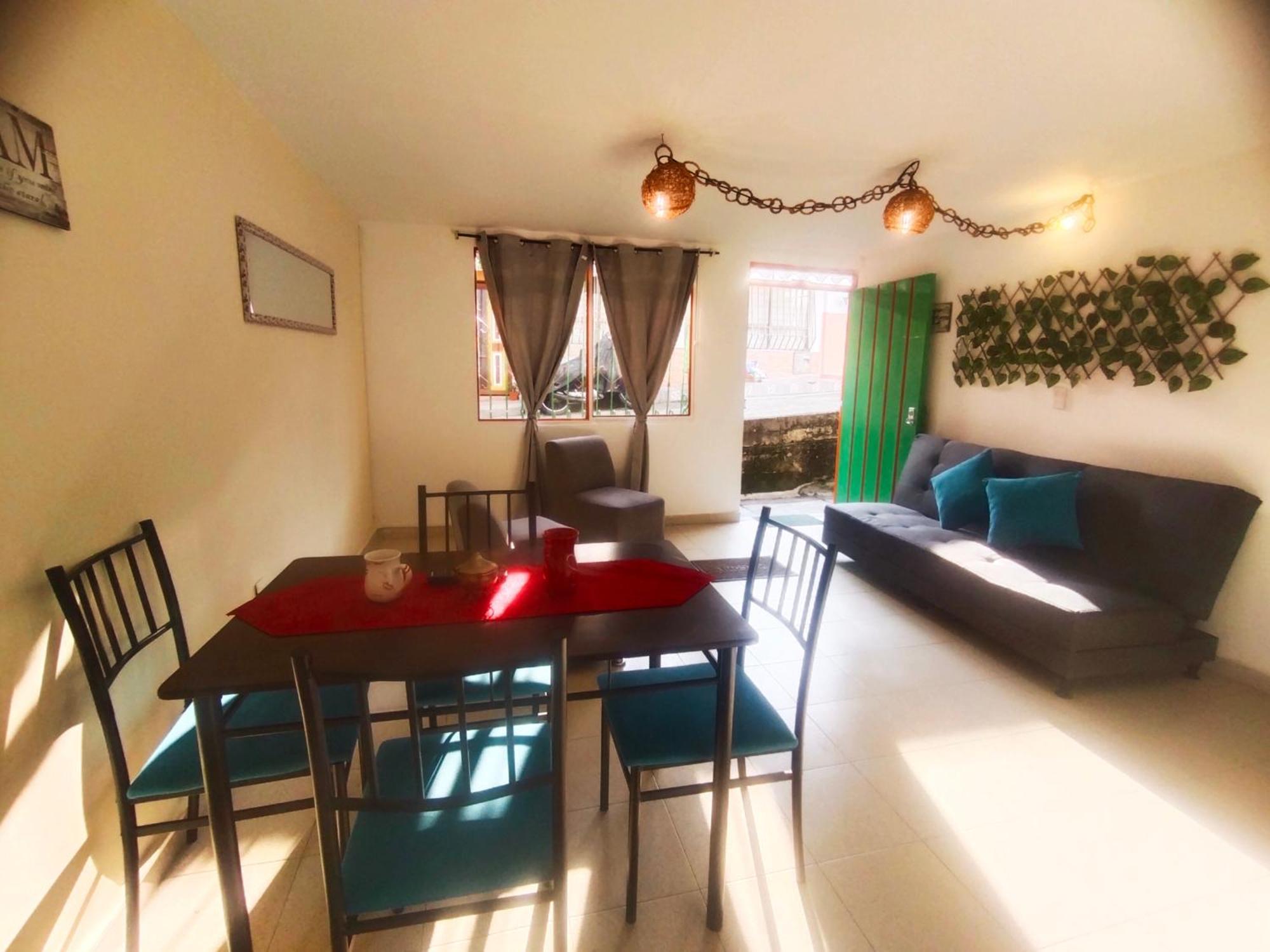 Apartamento Familiar Privado 101 Con Bano Cocina Tv Wifi Sala サレント エクステリア 写真