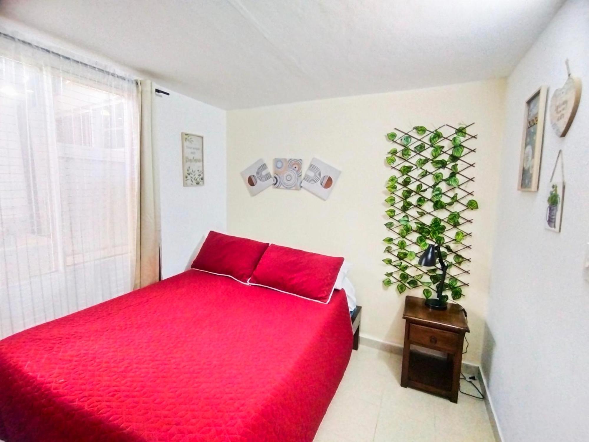 Apartamento Familiar Privado 101 Con Bano Cocina Tv Wifi Sala サレント エクステリア 写真